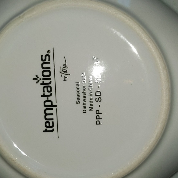 Temptations by Tara Seasonal Red Cardinal Bird Ceramic Kitchen Spoon Rest New - Picture 4 of 6